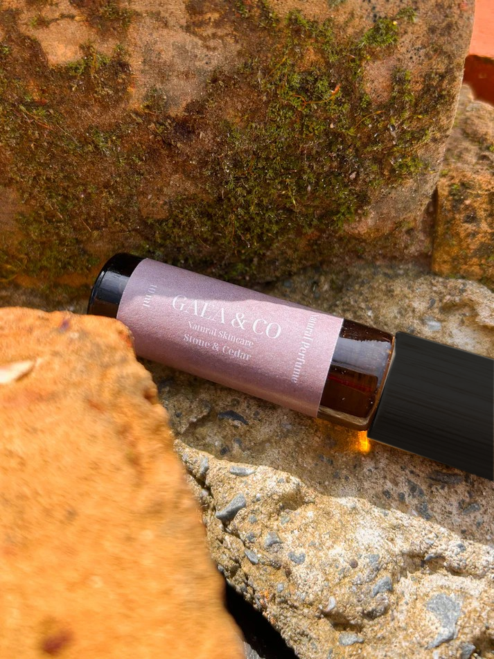 Stone & Cedar - Natural Perfume